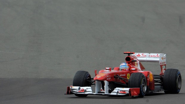 alonso ferrari gp da inglaterra (Foto: agência AFP)