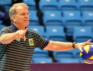 Bernardinho treino seleção vôlei Ibirapuera Liga Mundial (Foto: Vipcomm)