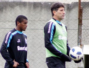 Renato Gaúcho no treino do Grêmio (Foto: Wesley Santos / PressDigital)