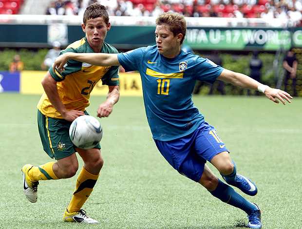 Riley Woodcock Austrália Adryan Brasil Sub-17 (Foto: EFE)