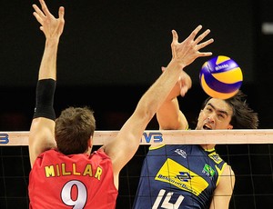 Rodrigão na segunda partida do Brasil contra os EUA no vôlei (Foto: Victor Schwaner / VIPCOMM)