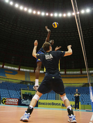 vôlei isac   (Foto: Alexandre Arruda/CBV)