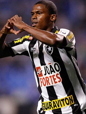 maicosuel botafogo gol coritiba (Foto: Satiro Sodré / AGIF)