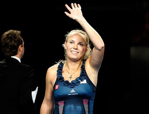 Caroline Wozniacki comemora vitória sobre  Mona Barthel (Foto: Reuters)