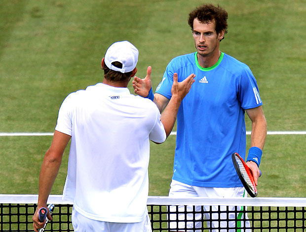 Andy Murray e Andy Roddick durante partida de tênis (Foto: Getty Images)