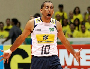 vôlei Serginho Brasil x Polônia (Foto: Alexandre Arruda / CBV)