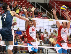 giba vôlei seleção  brasileira x porto rico (Foto: Divulgação/FIVB)