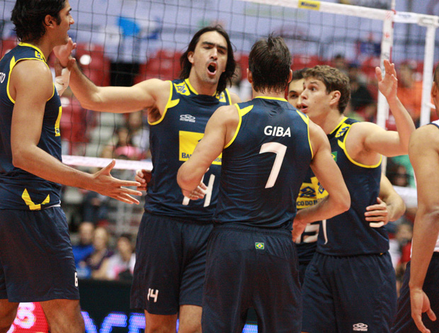 giba vôlei seleção  brasileira x porto rico (Foto: Divulgação/FIVB)