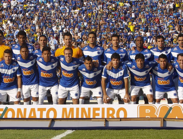 Cruzeiro, campeão mineiro de 2011 (Foto: Washington Alves / Vipcomm)