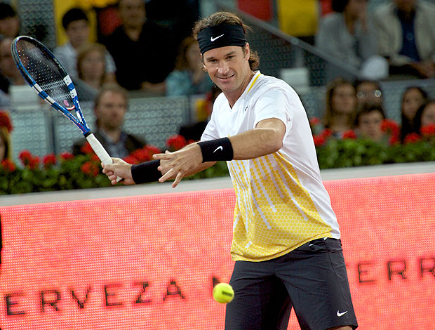 Carlos Moyá tênis Madri amistoso 29.04.2011 (Foto: Getty Images)