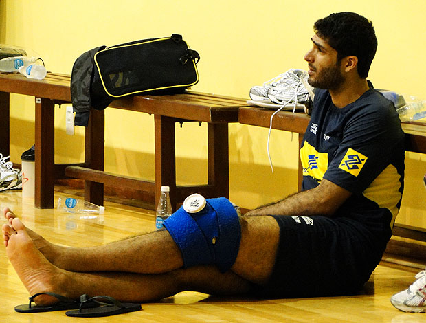 Thiago Alves no treino da seleção de vôlei  (Foto: Helena Rebello / Globoesporte.com)