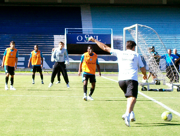 Renato Gaúcho rachão Grêmio (Foto: Eduardo Cecconi / Globoesporte.com)